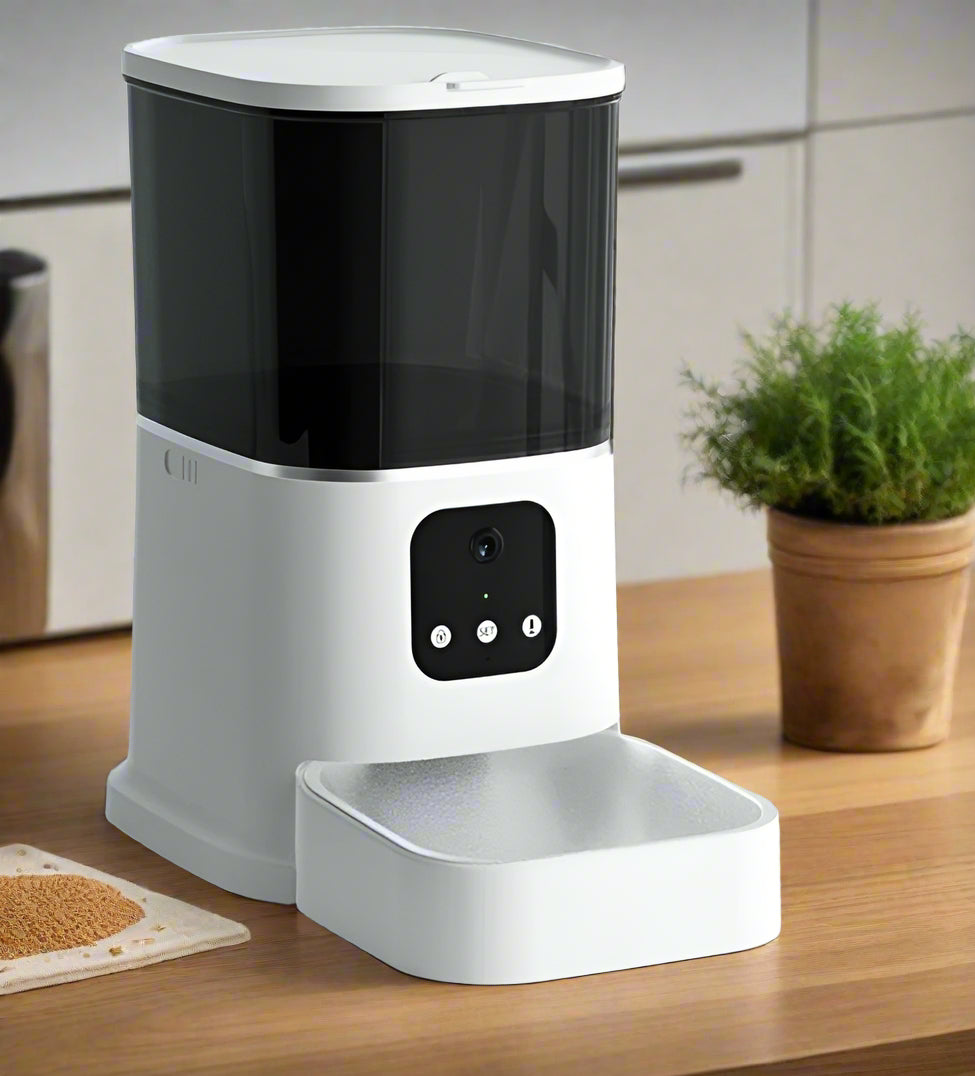 Smart Automatic Pet Feeder with WiFi, Voice & Camera Options – 6L Capacity
